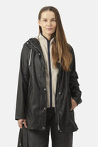 Regenjas RAIN228FR | Black Beauty | Raincoat | Ilse Jacobsen