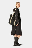 Shopper EVERY06 | Black Black | Bag | Ilse Jacobsen