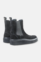 Suède chelsea boots CALIRA06 | Black Black | Shoes | Ilse Jacobsen