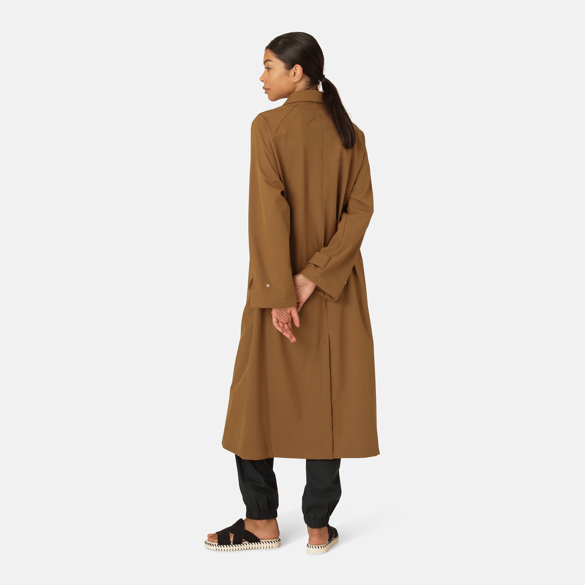 Regenjas RAIN203 - 228 Walnut | Walnut | Raincoat | Ilse Jacobsen